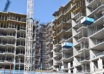 GCC construction projects awards